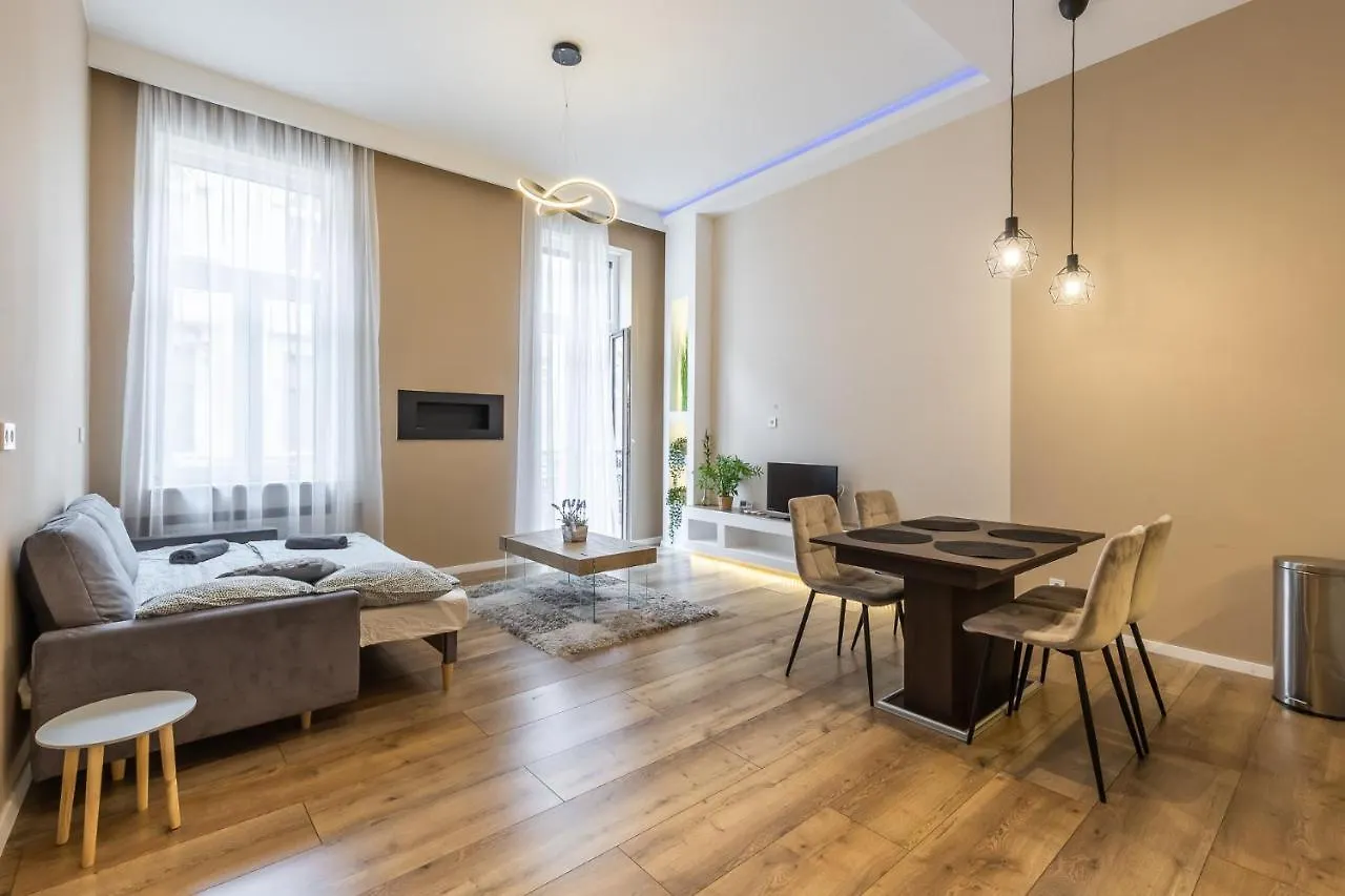 Apartament Csengery Deluxe Home With Balcony Budapesta